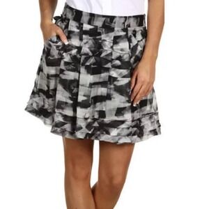 Theory 100% Silk Pleated Mini Skirt Pockets Black White Lined‎ Career Size 4